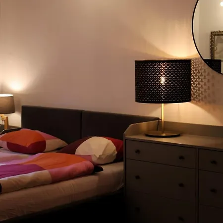 Tomasza 8 Apartmán *